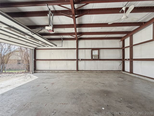 445 E Keetoowah Street, Tahlequah, OK 74464