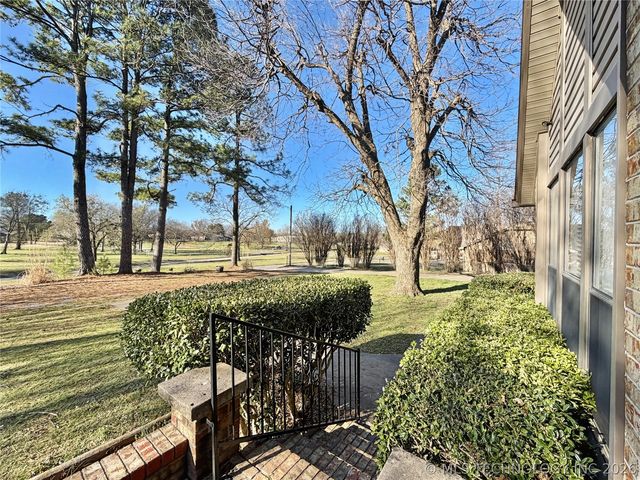 445 E Keetoowah Street, Tahlequah, OK 74464