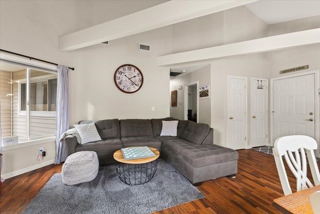 750 Whittenton St 523, Taunton, MA 02780