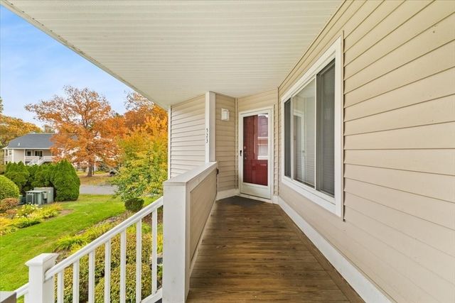 750 Whittenton St 523, Taunton, MA 02780