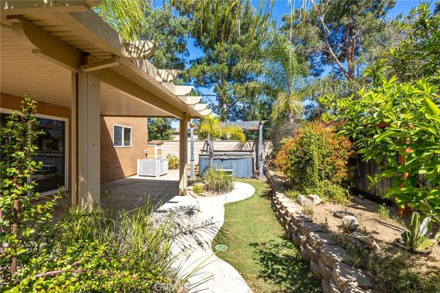 38332 Chestnut Circle, Murrieta, CA 92563