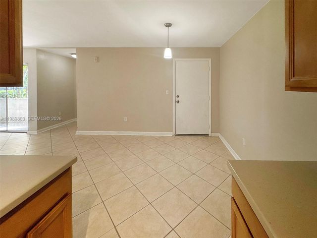 9454 SW 77th Ave S1, Miami, FL 33156