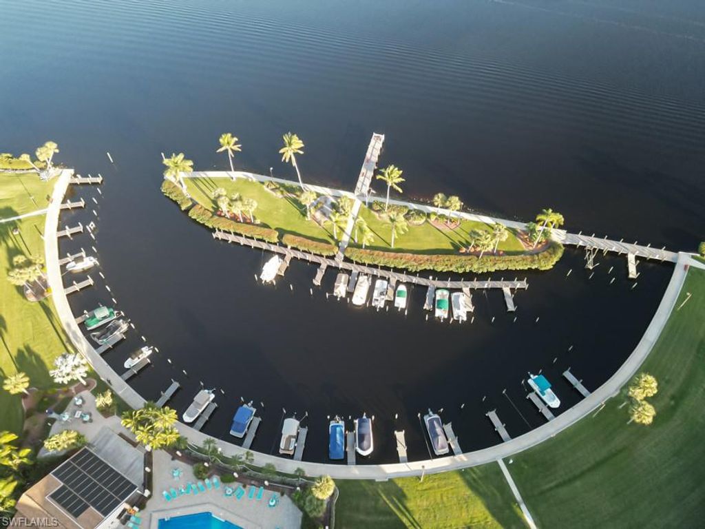 16200 BAY POINTE BLVD 104, NORTH FORT MYERS, FL 33917 — photo 2
