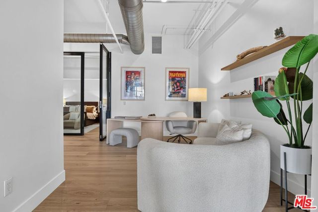 1645 Vine Street 411, Los Angeles, CA 90028