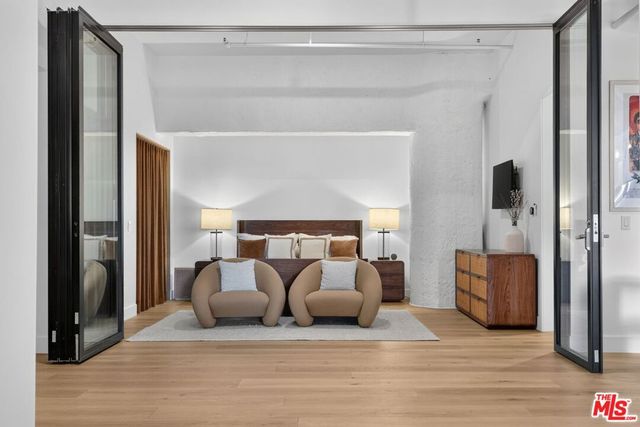 1645 Vine Street 411, Los Angeles, CA 90028