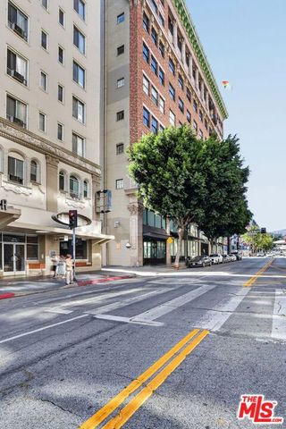 1645 Vine Street 411, Los Angeles, CA 90028