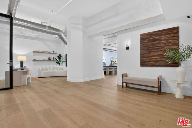 1645 Vine Street 411, Los Angeles, CA 90028