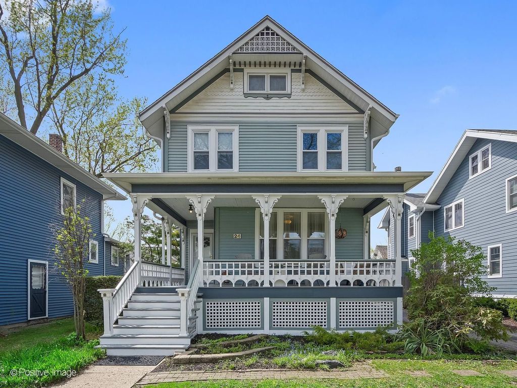 24 N Kensington Avenue, La Grange, IL 60525