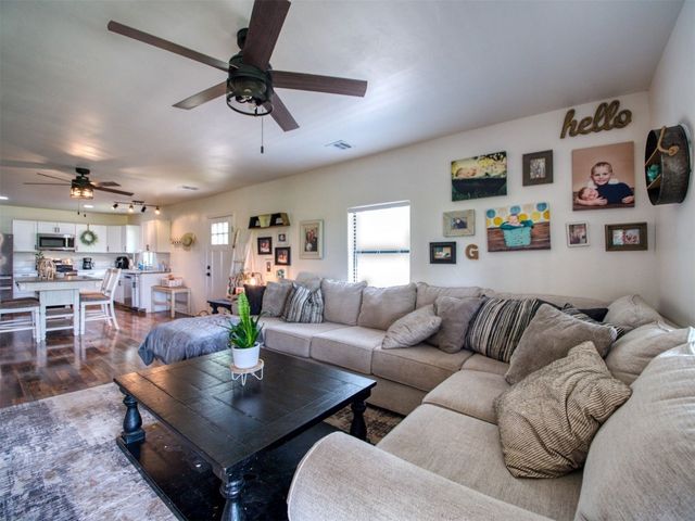 45147 Wolverine Road, Shawnee, OK 74804