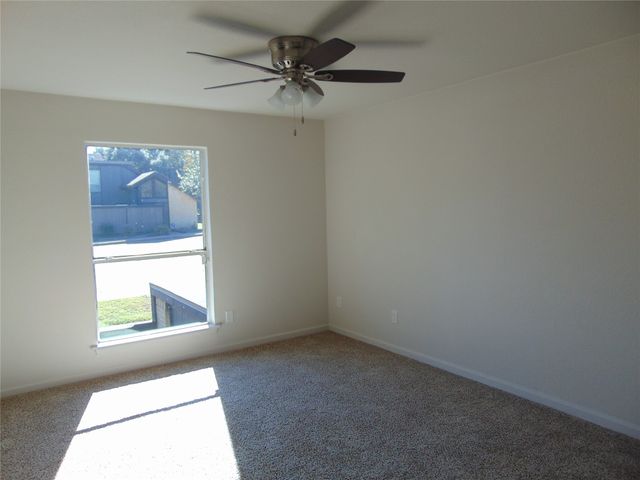 4639 Country Creek 1080, Dallas, TX 75236