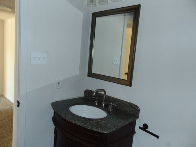 4639 Country Creek 1080, Dallas, TX 75236