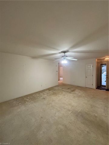 3252 Chelsea Village Circle, Winston-salem, NC 27103