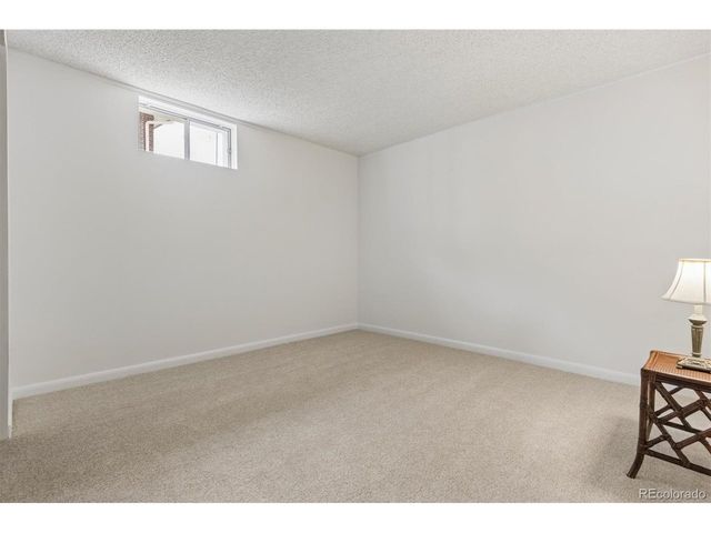 10690 W 8th Pl, Lakewood, CO 80215