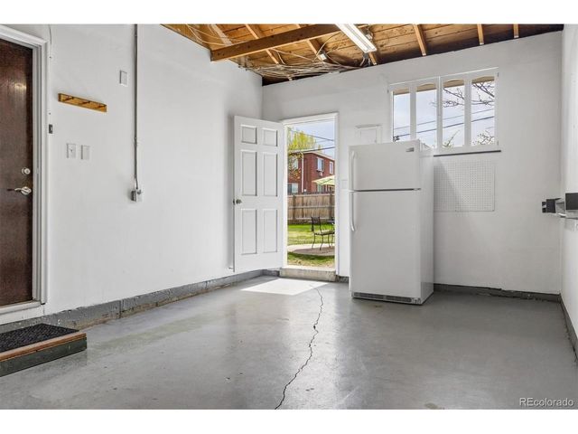 10690 W 8th Pl, Lakewood, CO 80215