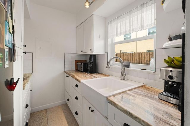 504 67TH AVENUE 7, St Pete Beach, FL 33706