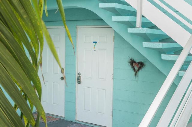 504 67TH AVENUE 7, St Pete Beach, FL 33706