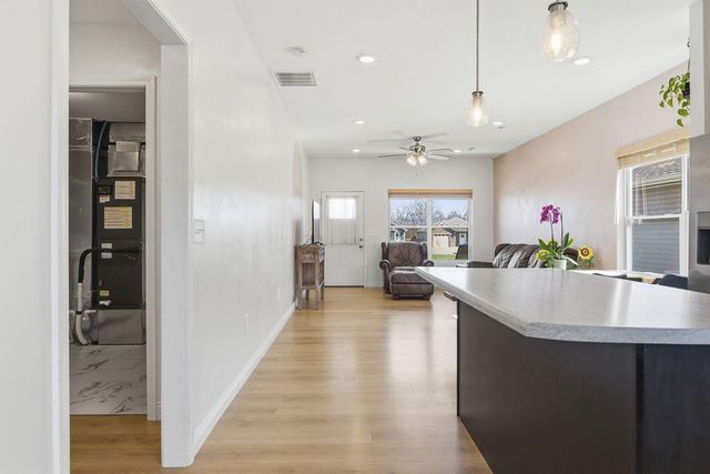 6065 S HUMMINGBIRD LN, Columbia, MO 65201