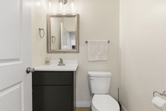 6065 S HUMMINGBIRD LN, Columbia, MO 65201