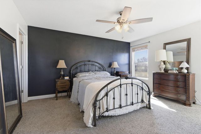 6065 S HUMMINGBIRD LN, Columbia, MO 65201