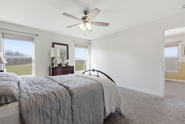 6065 S HUMMINGBIRD LN, Columbia, MO 65201