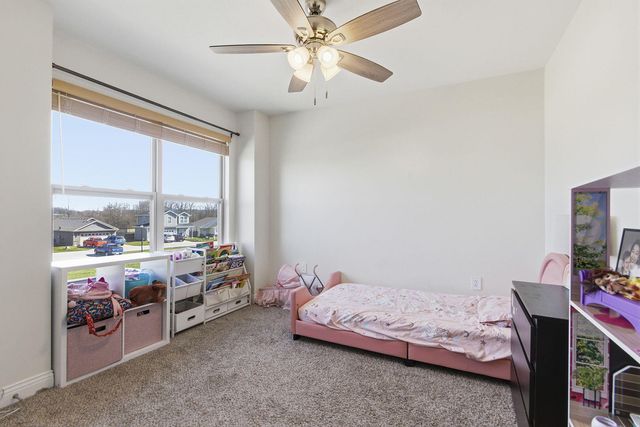 6065 S HUMMINGBIRD LN, Columbia, MO 65201