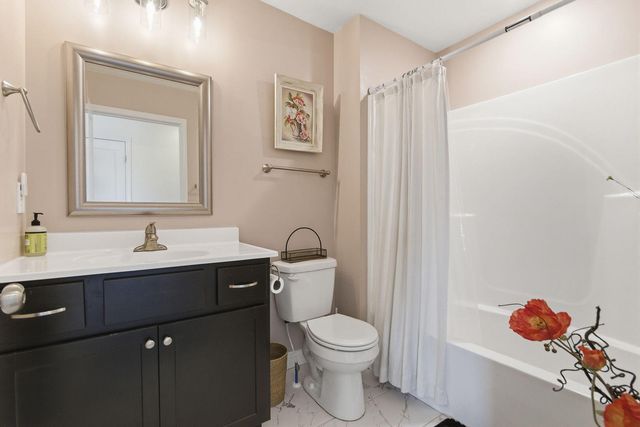 6065 S HUMMINGBIRD LN, Columbia, MO 65201