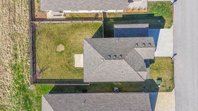 6065 S HUMMINGBIRD LN, Columbia, MO 65201