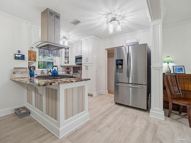 1660 E Cross St, Pensacola, FL 32503