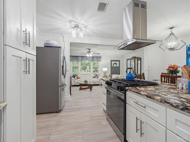 1660 E Cross St, Pensacola, FL 32503