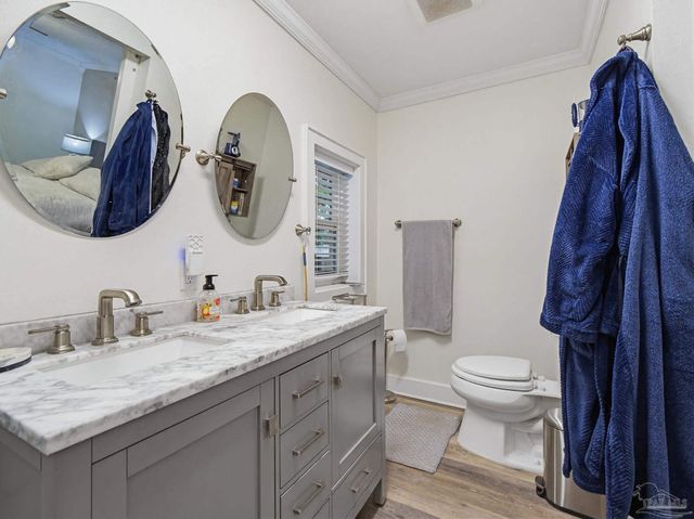 1660 E Cross St, Pensacola, FL 32503