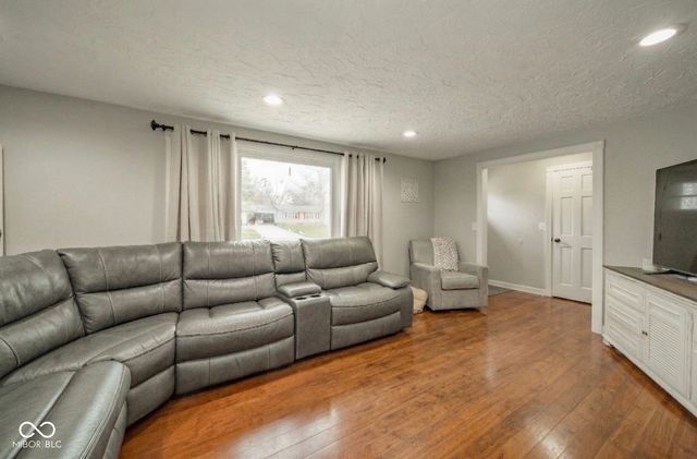 108 Ladino Lane, Pendleton, IN 46064