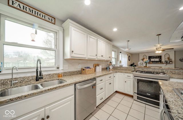 108 Ladino Lane, Pendleton, IN 46064