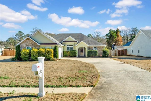 1705 BRADFORD LANE, Bessemer, AL 35022