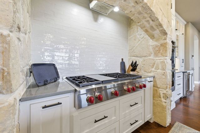 6720 Falcon, San Antonio, TX 78257