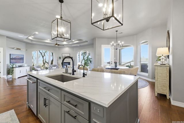 6720 Falcon, San Antonio, TX 78257