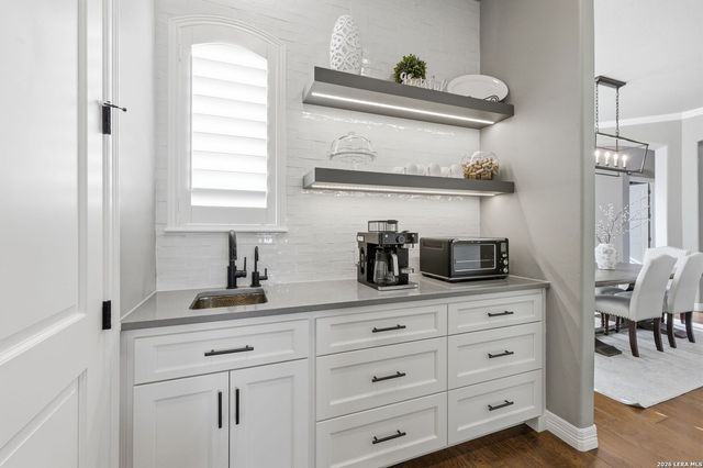 6720 Falcon, San Antonio, TX 78257