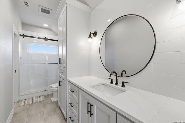 6720 Falcon, San Antonio, TX 78257