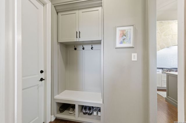 6720 Falcon, San Antonio, TX 78257