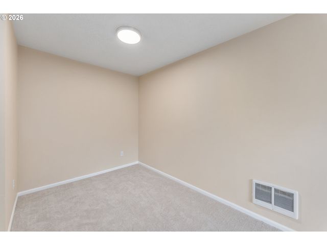 1040 Columbia Ridge Dr 2, Vancouver, WA 98664