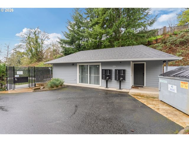 1040 Columbia Ridge Dr 2, Vancouver, WA 98664