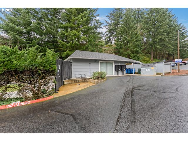 1040 Columbia Ridge Dr 2, Vancouver, WA 98664