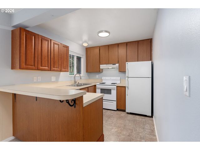 1040 Columbia Ridge Dr 2, Vancouver, WA 98664