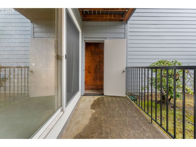 1040 Columbia Ridge Dr 2, Vancouver, WA 98664