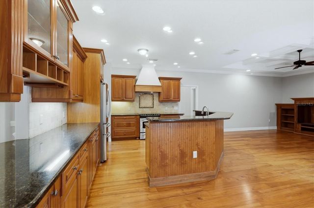 4751 SWEETSHADE DRIVE, Sarasota, FL 34241