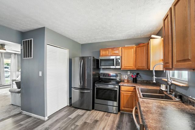 432 Redmond Road, Columbus, OH 43228