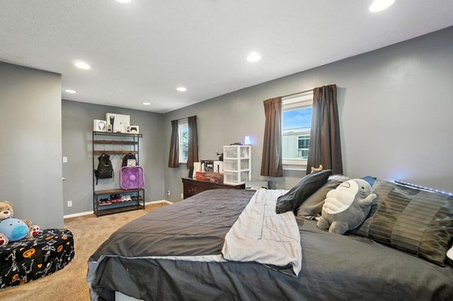 432 Redmond Road, Columbus, OH 43228
