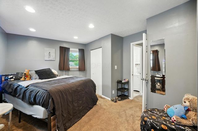 432 Redmond Road, Columbus, OH 43228