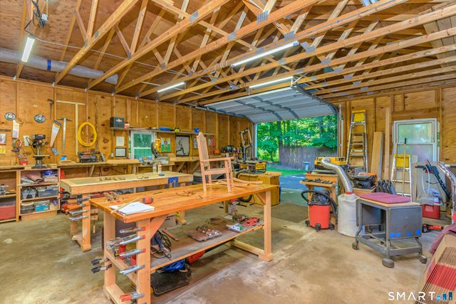 435 West Shepard Avenue, Hamden, CT 06514