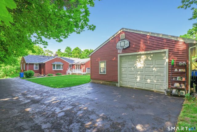 435 West Shepard Avenue, Hamden, CT 06514