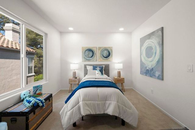 3677 Via Bernardo, Oceanside, CA 92056